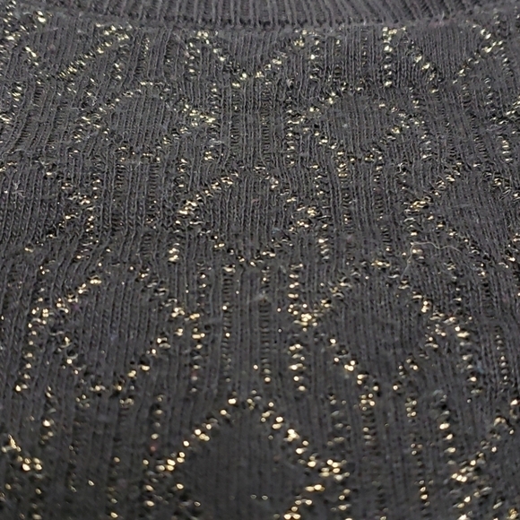 Alfred Dunner Black Sweater Gold Metalic L VGUC - Picture 2 of 9